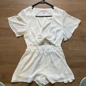 Pink Lily size small white tie front romper